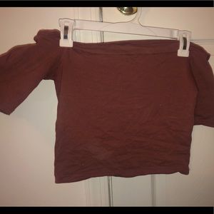 Off the shoulder cropped shirt